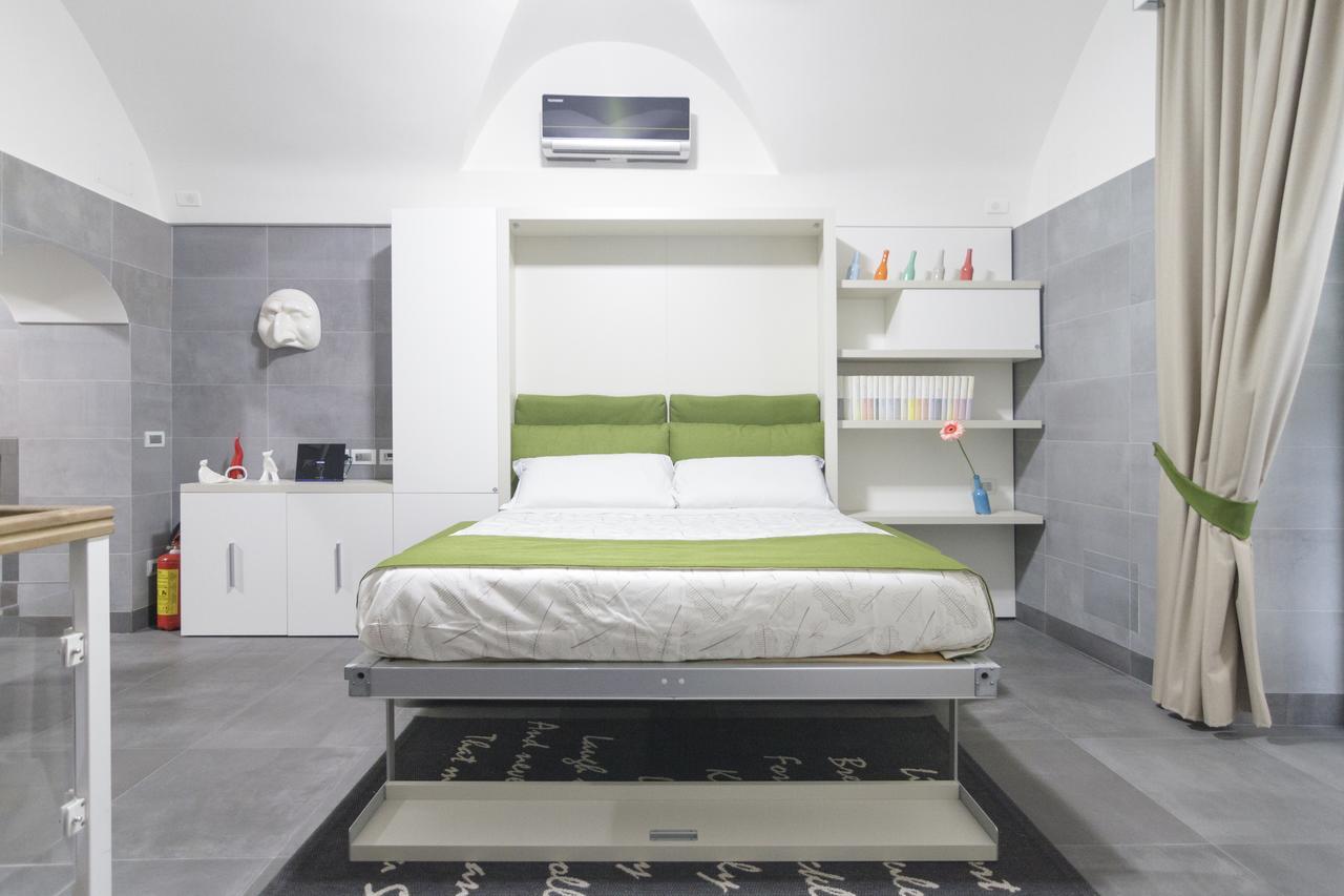 Relais Nevel Ai Decumani Apartment Naples Luaran gambar