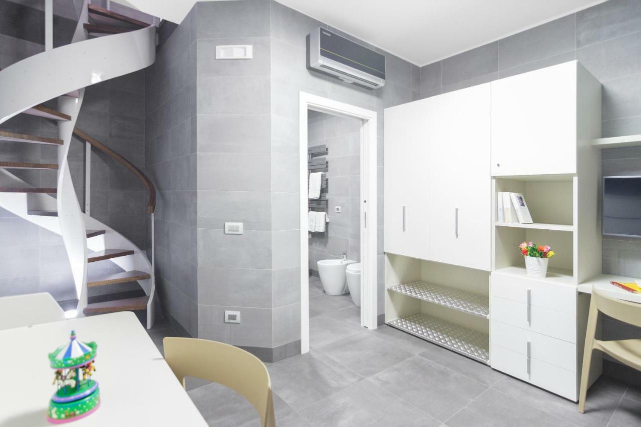 Relais Nevel Ai Decumani Apartment Naples Luaran gambar