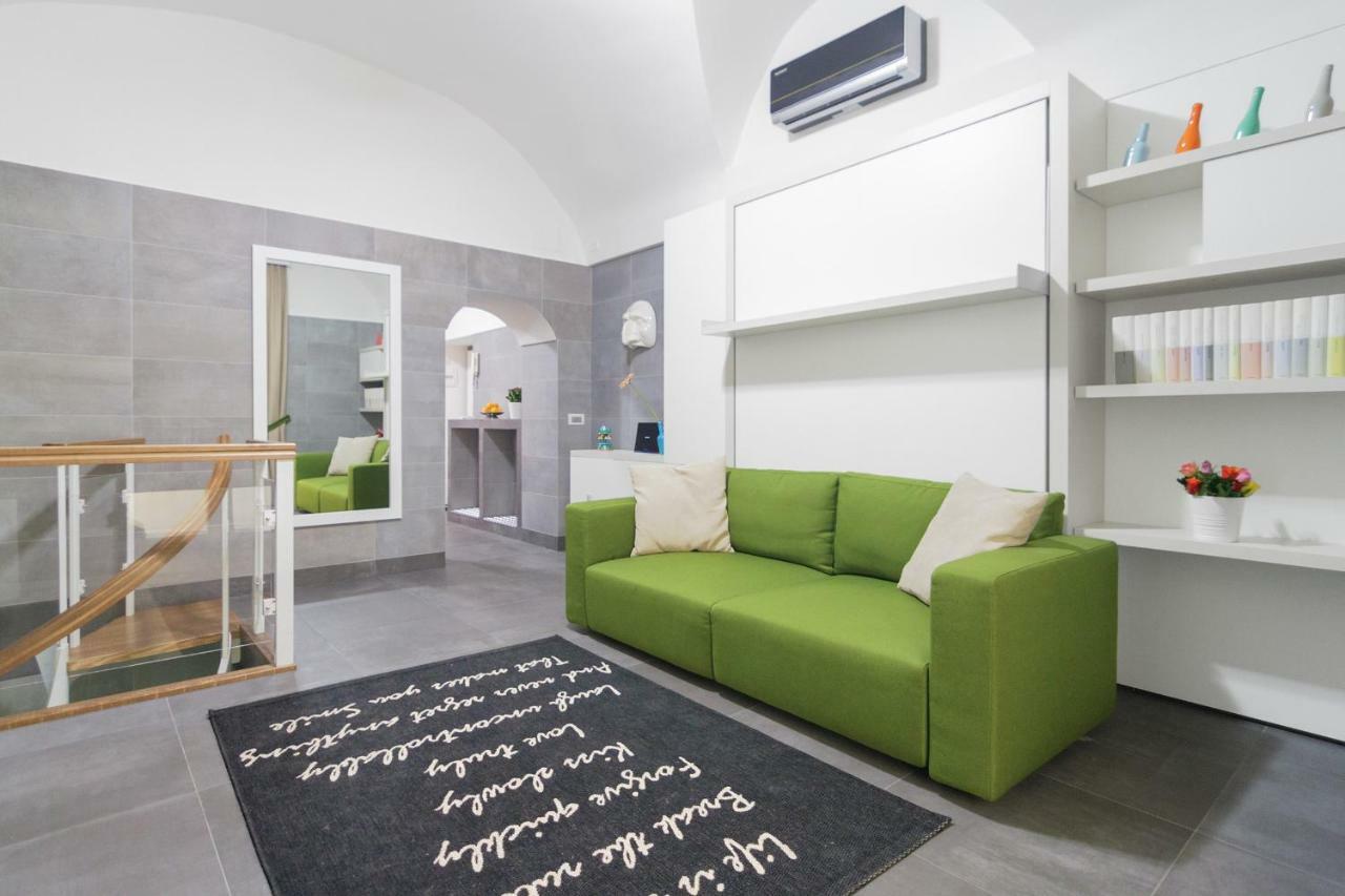 Relais Nevel Ai Decumani Apartment Naples Luaran gambar
